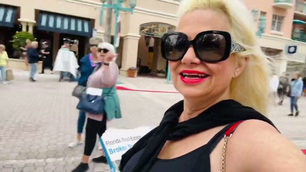 Art Show in Mizner Park Boca Rato, FL TODAY!!